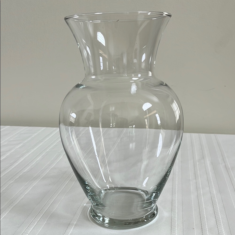 Clear Glass Vase 10 1/2“ Height  Shape: Ginger Jar Bottom and Flared Top